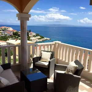 Omazic Apartament